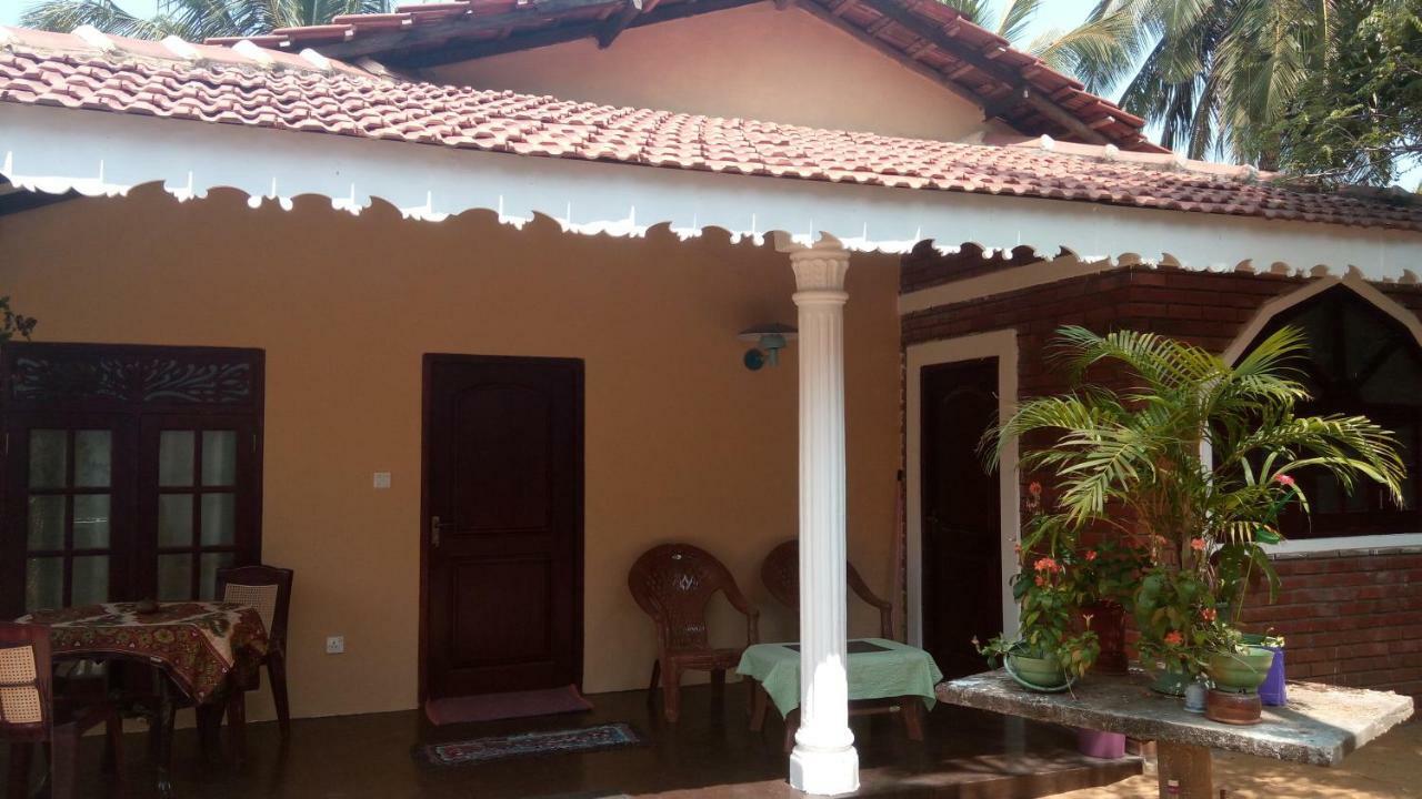 Sampathaa Residence Negombo Zimmer foto